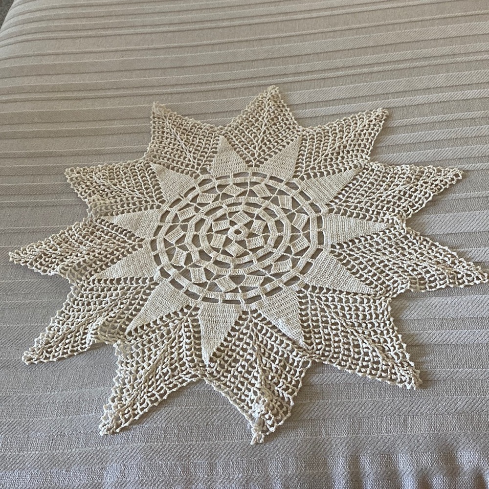 Vintage Hand Crocheted Star Doily!